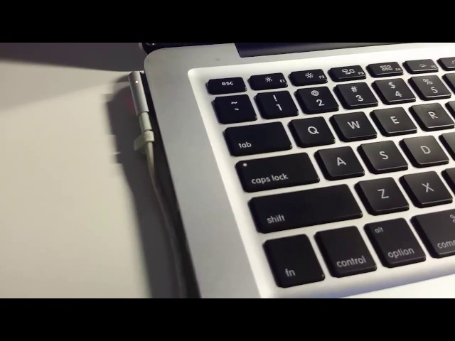 How To Turn On A Macbook Pro Without Power Button