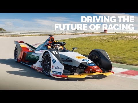 Formula E Season 5: We've Driven The Future Of Motorsport - Carfection (4K) - UCwuDqQjo53xnxWKRVfw_41w
