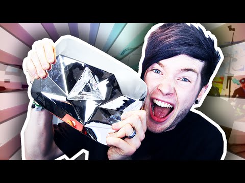 OUR DIAMOND PLAY BUTTON!!!! - UCS5Oz6CHmeoF7vSad0qqXfw