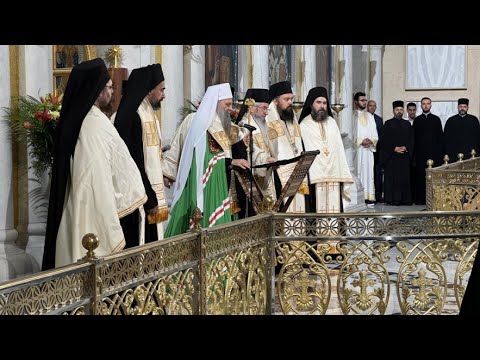 "Молитвено и саборно призовимо благослов Божији"