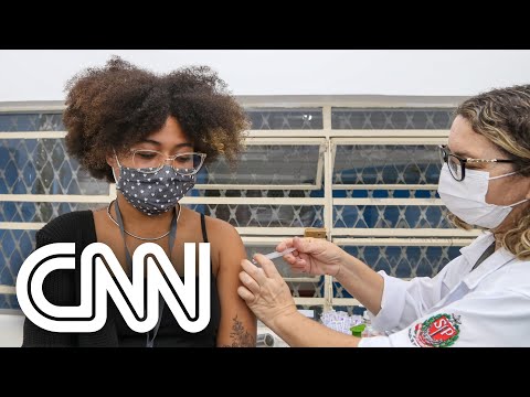 São Paulo retoma vacinação contra a Covid-19 | EXPRESSO CNN