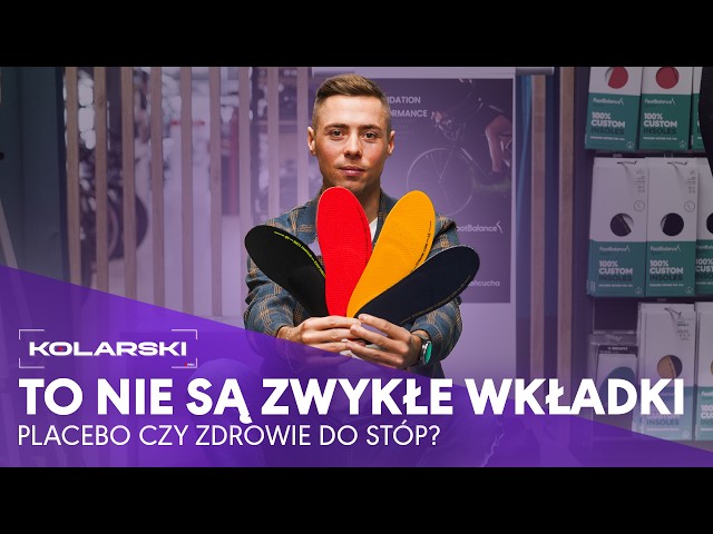Witamy na Kanale Kolarskim! 🚴‍♂️
W dzisiejszym odcinku pogadamy o customowych wkładkach do butów.

🦝 RACCOON Cycles - nasza historia: 

Po latach pracy w branży rowerowej postanowiliśmy stworzyć coś własnego.
Nie kolejny produkt, ale markę z duszą. Tak narodził się RACCOON. Polska marka rowerów karbonowych tworzonych z pasją i precyzją.
Każdy nasz frameset to efekt doświadczenia, testów i rozmów z Wami, kolarzami, którzy wiedzą, czego oczekują od swojego sprzętu.

👉 Wejdź na raccooncycles.com i zobacz, jak wygląda rower zbudowany specjalnie dla Ciebie.
Dołącz do społeczności, która wierzy, że rower to więcej niż sprzęt! To styl życia.

Zbuduj swój rower od zera. Pomaluj go jak chcesz! A cały proces konfiguracji dokonasz w MAPLE STUDIO, gdzie każdy detal dopasujesz do siebie: od koloru po osprzęt.

🔔 Subskrybuj, żeby być na bieżąco!

Kliknij SUBA i daj nam motywację, by tworzyć kolejne treści, porównania i rowerowe historie.
Komentuj, udostępniaj i napisz, jaki rower chcesz zobaczyć w kolejnym filmie!

📱 SOCIAL MEDIA:

Instagram:
• Przemo / Gravelowy.pl - https://www.instagram.com/gravelowy.pl/
• Wicio / ByWicio - https://www.instagram.com/bywicio/
• Raccoon Cycles - https://www.instagram.com/raccoon_cycles/
• Avantage - https://www.instagram.com/avantagecycling/

🏪 Nasz sklep rowerowy – VELOPOINT.pl

👉 https://velopoint.pl/
• Instagram - https://www.instagram.com/velopoint.pl/
• Facebook - https://www.facebook.com/velopointrzeszow

👋 Kim jesteśmy?

Tu Witek i Przemek! Od lat siedzimy w sercu branży rowerowej, testując, budując i doradzając.
Połączyliśmy siły, by stworzyć Kanał Kolarski – miejsce dla pasjonatów, którzy chcą wiedzieć więcej, jeździć lepiej i czerpać frajdę z każdego kilometra.

Piona i szerokiej drogi! ✌️

#bikefitting #wkładkidobutów #zdrowie