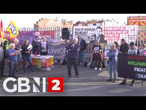 WATCH: Megapicket line bin strike takes place in Birmingham