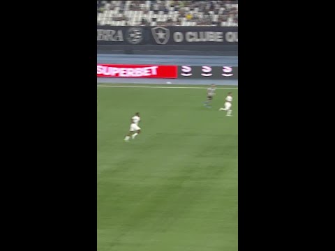 TERCEIRO GOL DE ARTHUR CABRAL!!!! | #shorts | ge.globo