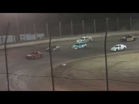 Moler Raceway Park | 5/13/22 | Compacts | Feature - dirt track racing video image