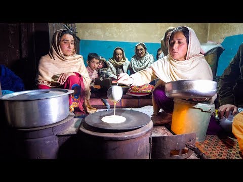 LONG LIFE FOOD in Hunza Valley - HEAVEN ON EARTH, Pakistan 