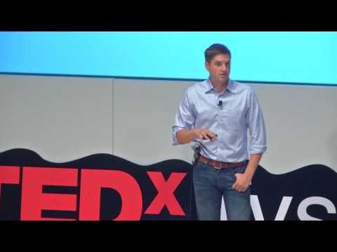 Quit social media | Dr. Cal Newport | TEDxTysons - UCsT0YIqwnpJCM-mx7-gSA4Q