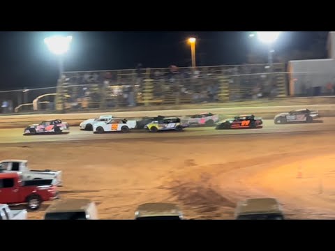 5/20/2022 Thunder Bomber TR Speedway - dirt track racing video image