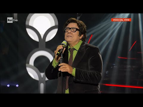 Enzo Decaro - Peppino di Capri canta "Un grande amore e niente più" - Tale e Quale Sanremo 17/02/24