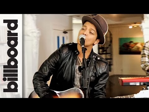 Bruno Mars - The Lazy Song (Studio Session) LIVE!!!!