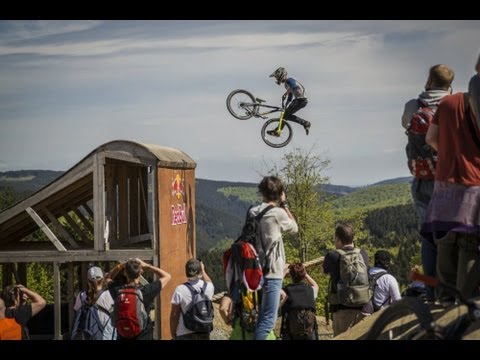 MTB Slopestyle Competition - Red Bull Berg Line 2013 - UCblfuW_4rakIf2h6aqANefA