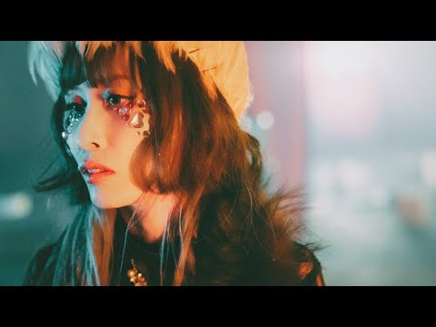 嘘とカメレオン -『匿名の讃歌』(Official Music Video)