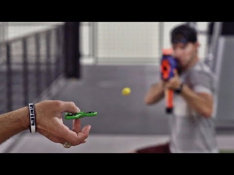 Fidget Spinner Trick Shots | Dude Perfect - UCRijo3ddMTht_IHyNSNXpNQ