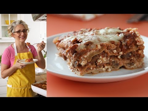 Tomato-Sausage Lasagna- Everyday Food with Sarah Carey