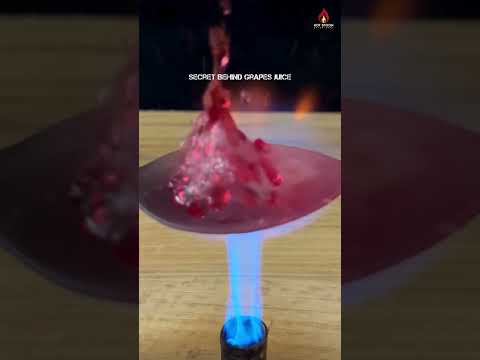 1000°C Hotspoon VS Grape juice 😱 #satisfyingvideo #experiment #foryou #fypシ