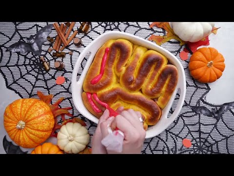 10 Halloween Party Recipes SO SCARY You'll Bolt All Your Doors
