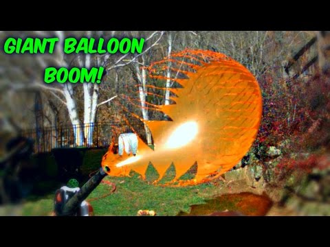 Giant Balloons Pop in Slow Motion - UCe_vXdMrHHseZ_esYUskSBw