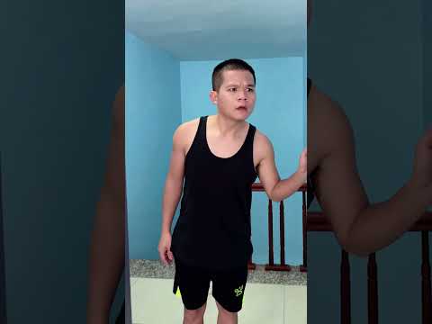 What is she doing? 🙄😲  #couple #funny