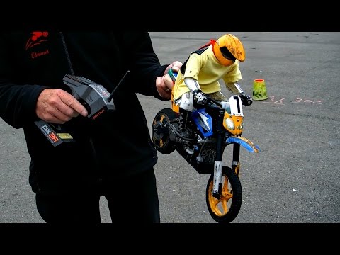 RC MOTORCYCLE POWERFUL SPEED ELECTRO RC MOTORBIKE THAT´S FUN / Faszination Modellbau 2015 - UCH6AYUbtonG7OTskda1_slQ