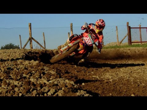 Meet 6X MotoX World Champion - Tony Cairoli 2013 - UCblfuW_4rakIf2h6aqANefA