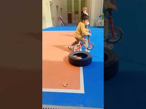 🚲🚴🚴♀️🚲 #funny #duet #abcd #ytshorts #tiktok