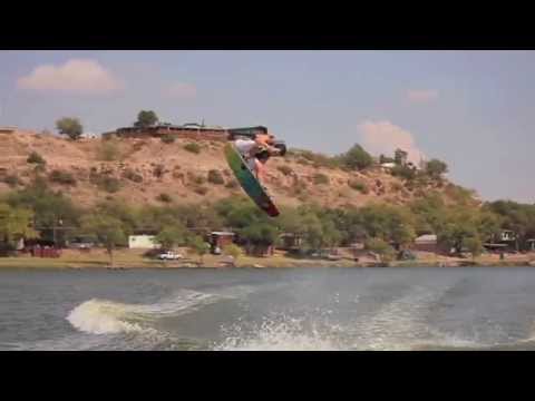 Stalefish grab to flat - Wakeboarding - UCTs-d2DgyuJVRICivxe2Ktg