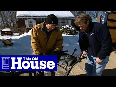 How to Choose and Use a Snowblower | This Old House - UCUtWNBWbFL9We-cdXkiAuJA