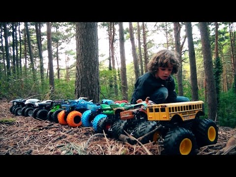 Hot Wheels CAMPEONATO 10 Monster Jam Descenso Extremo