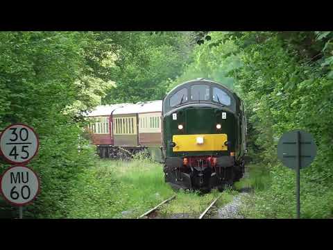 Chasing LSL Class 37s 37521 and 37688 Private Charter on the Central Wales Line | I Like Transport
