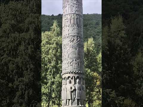 'Sagasøylen'-monument in Bøverdalen, Norway