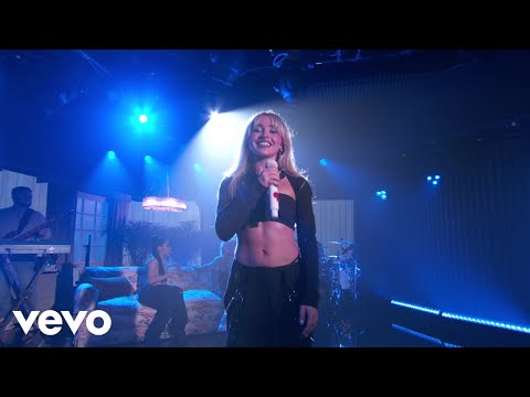 Sabrina Carpenter – Nonsense (Live From Jimmy Kimmel Live! / 2023)