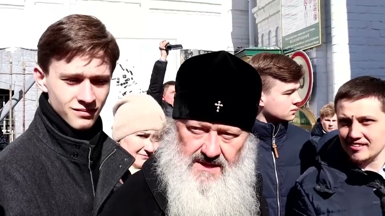 Church accused of Russia ties defies Kyiv eviction