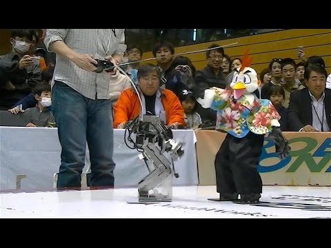 Hobby robot wrestling is exciting and hilarious, Tomorrow Daily Ep. 320 - UCOmcA3f_RrH6b9NmcNa4tdg