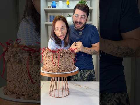 Entregando o bolo de ontem pra minha amiga 🥹♥️