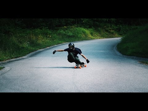 Arbiter Longboarding with Max Vickers - UC2jAMPK5PZ7_-4WulaXCawg