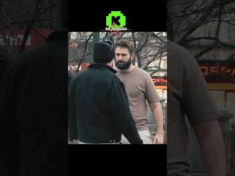 Громила наказал Эдварда Била 😱 kick/bil_edward