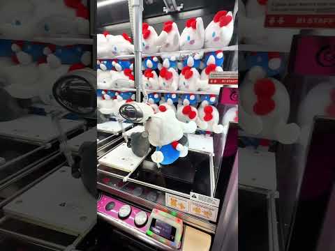 Insane Hello Kitty Claw Machine Win!