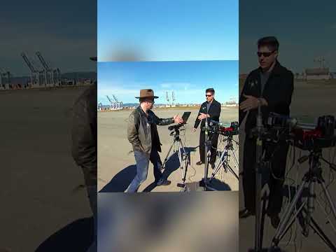 Dicen que si conduces lo suficientemente rápido, puedes engañar a la cámara de velocidad