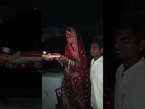 करवा चौथ – प्यार, विश्वास और इंतज़ार का सबसे खूबसूरत दिन 🌙#KarvaChauthLove 💫 #HusbandWife❤️