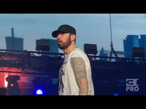 Eminem - River (Live at Abu Dhabi, Du Arena, 25.10.2019)