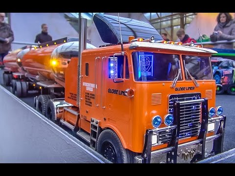 Beautiful R/C truck! Road Train in motion at RC Glashaus! - UCZQRVHvPaV4DRn3tp8qrh7A