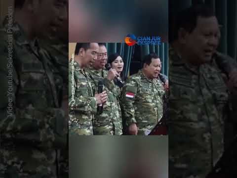 Momen Prabowo kompak nyanyi bareng SBY dan Jokowi #moment #jokowi #prabowo #shirtvideo