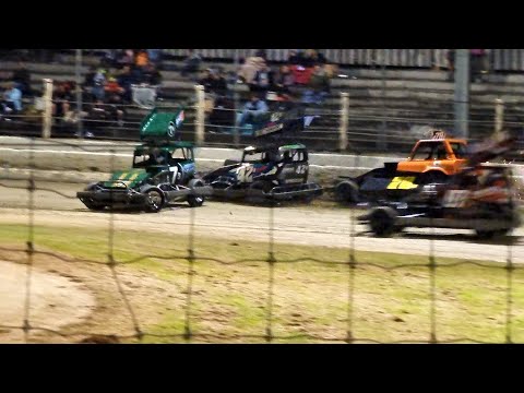 Meeanee Speedway - Stockcars - 15/4/22 - dirt track racing video image