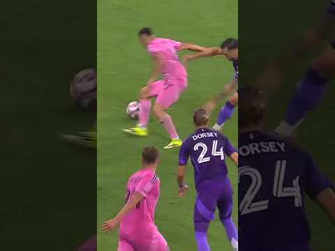 FUNDAMENTAL. 🇲🇽💪 Germán Berterame empezó con la remontada del Inter Miami. #MLSenFOX