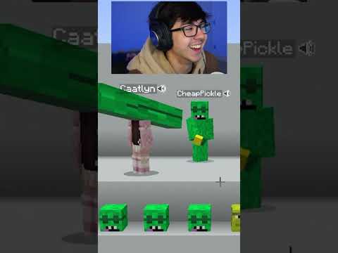 how did THAT GET THERE???😂😂😂Minecraft Color Match VS GIRLFRIEND #minecraft #shorts #minecraftshorts