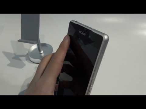 Sony Xperia Z2: Stains Easily?! - UCB2527zGV3A0Km_quJiUaeQ
