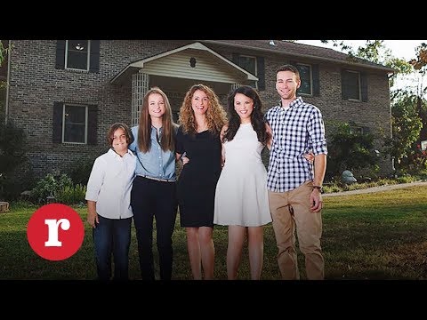 This Mother and Her Four Kids Built Their Own House After Watching
YouTube Tutorials | Redbook