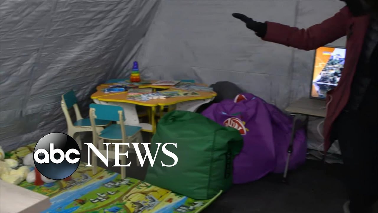 Ukrainians seek haven in warming shelters as shelling continues l ABCNL