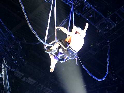 Pink, Sober live, Ahoy Rotterdam, Funhouse tour 2009