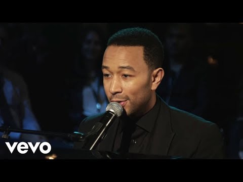 John Legend - You & I (Nobody In The World)( LIVE from Citi ThankYou) - UCNnnwVSI5Ndo2I4Y-LPuuew